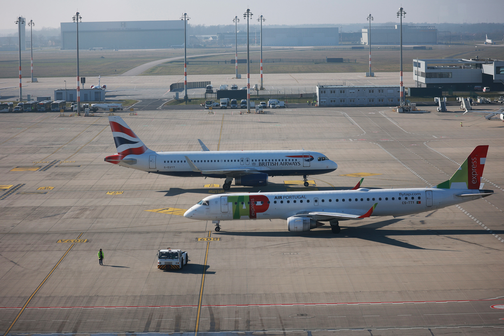IAG queda al margen de la última concentración aérea en Europa