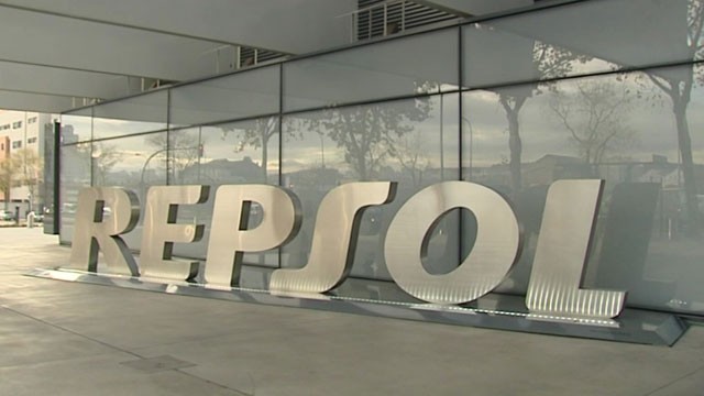 Repsol gana 832 millones hasta septiembre