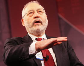 Joseph Stiglitz, premio Nobel de Economa en 2001