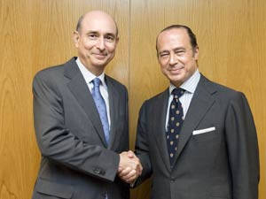 Antonio Vázquez relevó a Fernando Conte como presidente de Iberia en julio