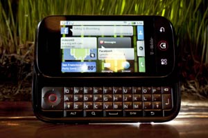 Un telfono Motorola con el sistema operativo diseado por Google, Android | Foto: Bloomberg
