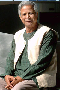 Muhammad Yunus, conocido como el 'banquero de los pobres', recibi el Premio Nobel en 2006