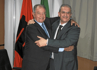 Salvador Gabaro, presidente de Gas Natural Fenosa, junto a Nordine Cherouati, de Sonatrach.