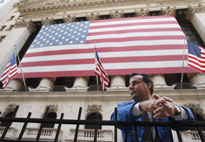 Wall Street cierra mixta y acaba con pérdidas semanales de casi el 3% ...