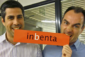 Julio Prada (izda.) y Jordi Torras, director general y CEO de Inbenta, empresa que se ha asociado con la firma Multiplica para salir al exterior.