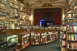 El Ateneo Grand Splendid, un antiguo teatro, es una de las libreras ms visitadas de Buenos Aires.