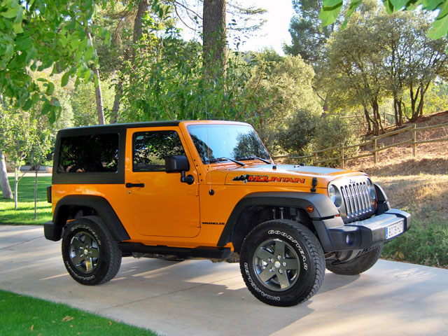  Arriba   imagen jeep wrangler naranja