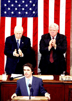 Discurso de Aznar en una sesin de las dos Cmaras legislativas estadounidenses en febrero de 2004 promovido por Piper Rudnick.