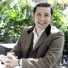 Enrique Valent, cofundador de Casa Paloma y Chez Coc.
