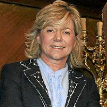 Pilar del Castillo, actualmente parlamentaria europea, rechaz la cartera de Sanidad antes de ser nombrada Ministra de Cultura y Deporte, cargo que ocup entre 2000 y 2004. Su negativa no la apart de su carrera.