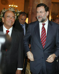 Mariano Rajoy con Emilio Botn