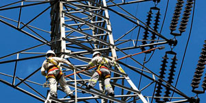 Industria obligar a las elctricas a ofrecer precios fijos de la luz a los consumidores vulnerables