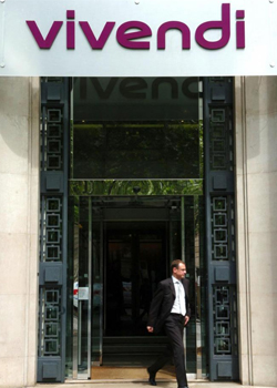 Telecom Italia propone a Vivendi fusionar sus filiales brasileas