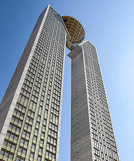 Sareb insta el concurso de acreedores de la torre In Tempo en Benidorm