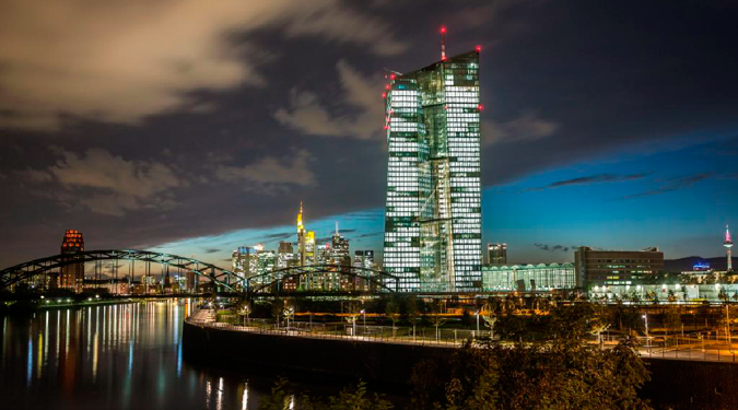 Panormica del flamante edificio al que se acaba de mudar el BCE en Frncfort (Alemania). Fotografa tomada el 20 de octubre de 2014,