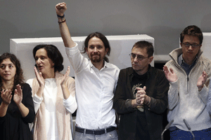 Iglesias advierte que Podemos va a ganar para "abrir el candado del 78"