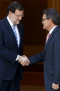 Rajoy confronta a Mas en Catalua e intenta movilizar a la 'mayora silenciosa'