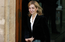 La infanta Cristina a su salida del tribunal de Palma de Mallorca tras finalizar su declaracin ante el juez.