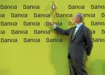 Rato toca la campana en la OPV de Bankia
