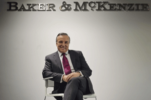 Entrevista con Eduardo C. Leite, presidente mundial de Baker & McKenzie